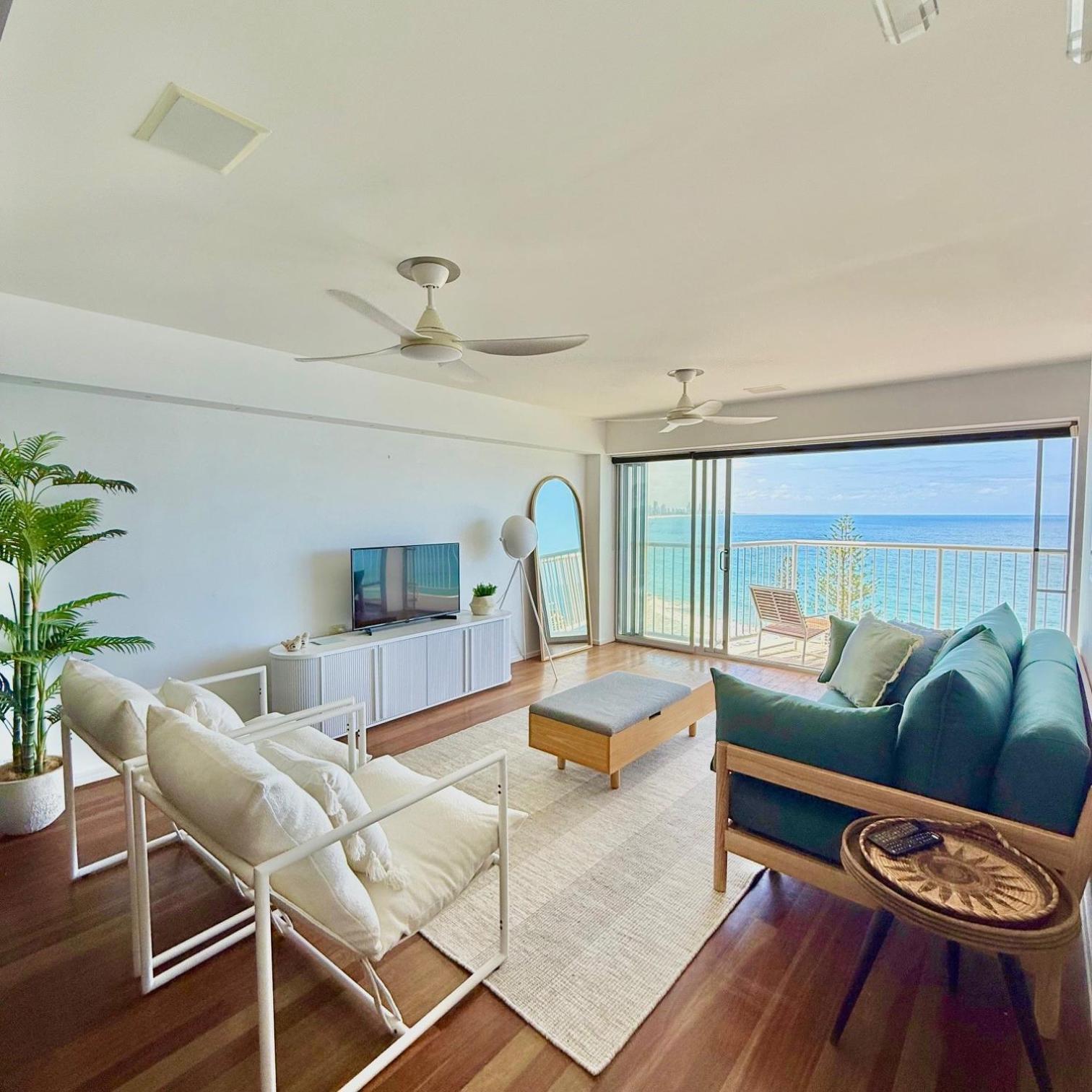 ฮิลล์เฮเว่น ฮอลิเดย์ อพาร์ทเม้นท์ส Aparthotel โกลด์โคสต์ ภายนอก รูปภาพ